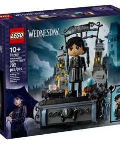 Alternative view of LEGO Figura Miércoles Addams, 76780, Edades 10+, 702 Piezas