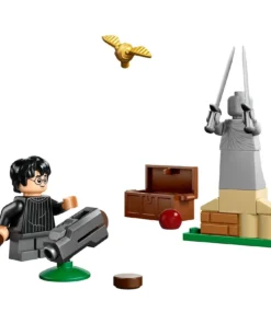 Alternative view of LEGO Harry Potter 30706 Bolsa de Reclutamiento para Lección de Quidditch