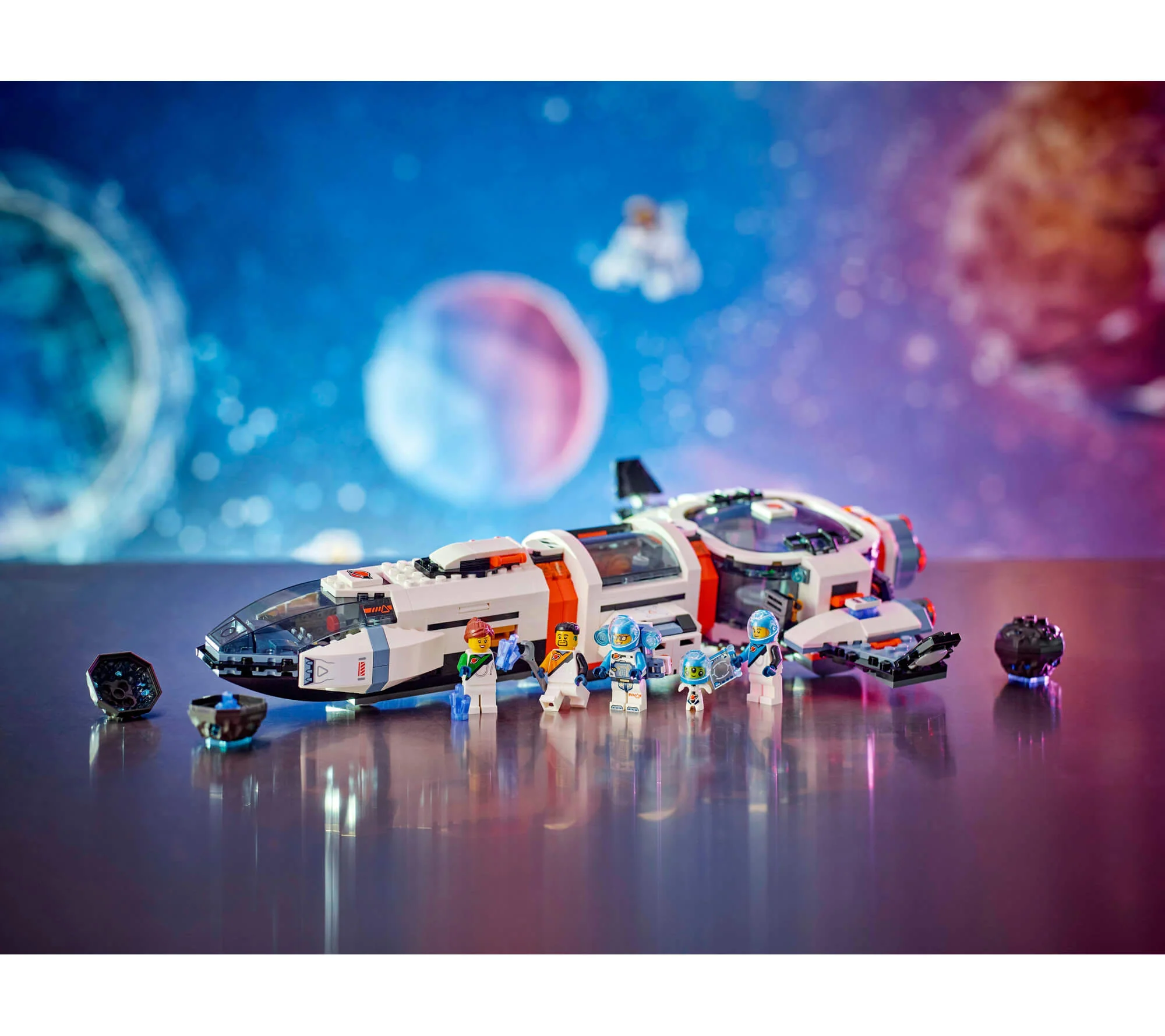 LEGO City Juego de construcción de nave espacial galáctica modular de 717 piezas: ¡te esperan aventuras interestelares! - Imagen 4