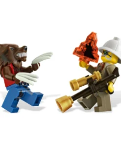 Alternative view of LEGO 9463 Monster Fighters El Hombre Lobo