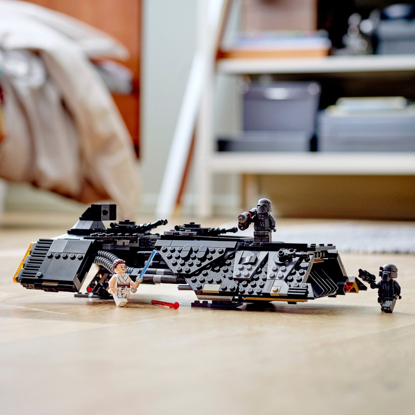 LEGO Star Wars: El Ascenso de Skywalker Barco de Transporte de los Caballeros de Ren (75284) - Imagen 3