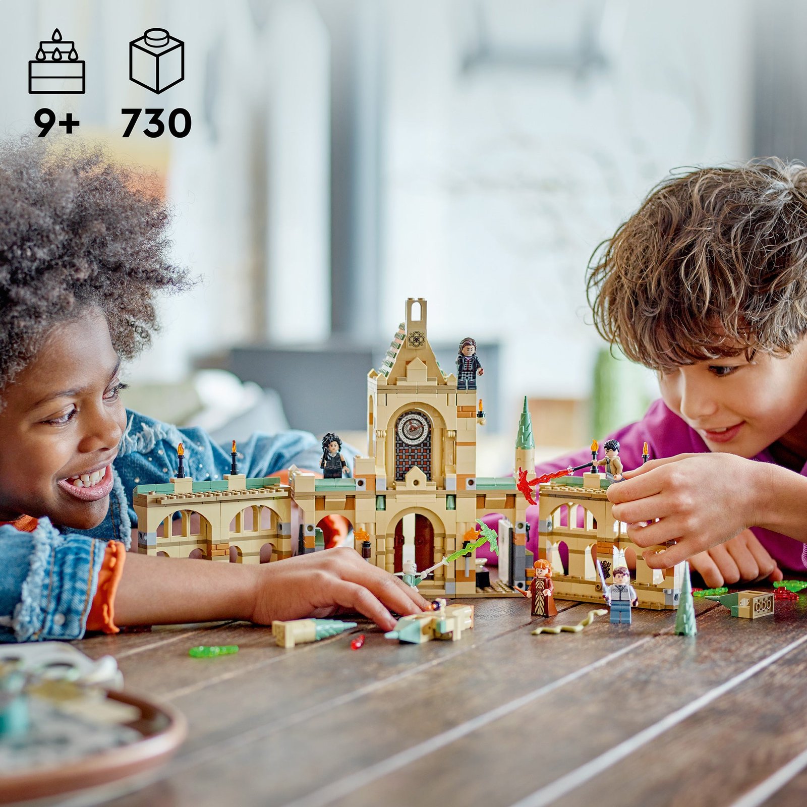 LEGO Harry Potter La Batalla de Hogwarts, 76415, Edades 9+, 730 Piezas - Imagen 9