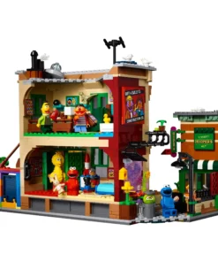 Alternative view of LEGO Ideas 21324 Barrio Sésamo