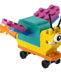 Alternative view of LEGO Classic 30563 Construye tu propia bolsa de reclutamiento de caracoles