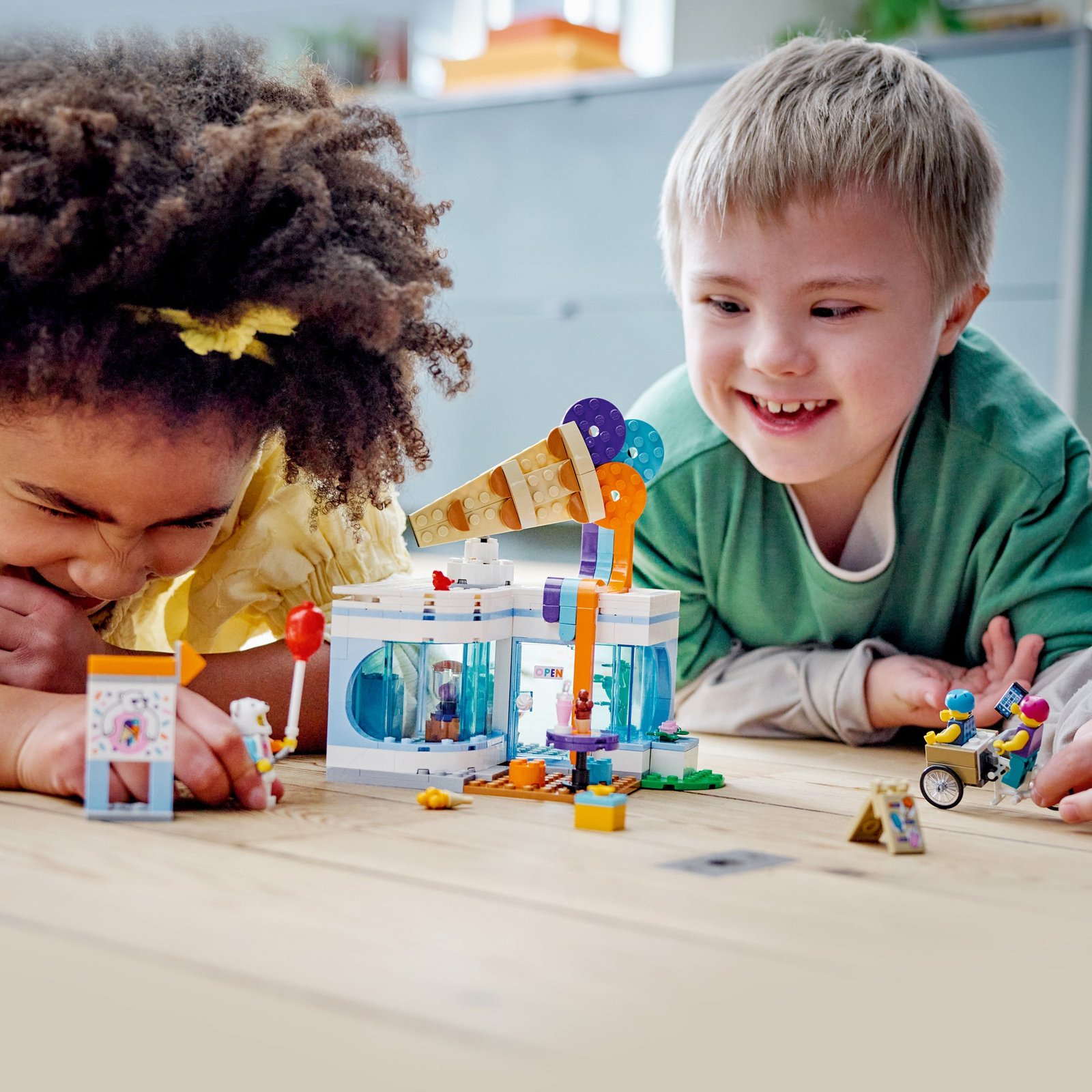LEGO City Heladería, 60363, A partir de 6 años, 296 piezas - Imagen 11