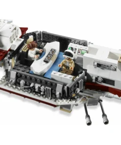 Alternative view of LEGO Star Wars 10198 Tantivo IV